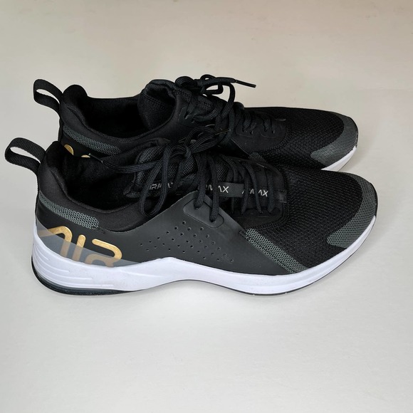 Nike Air Max Bella TR3 Athletic Sneakers New 11 - Picture 3 of 5